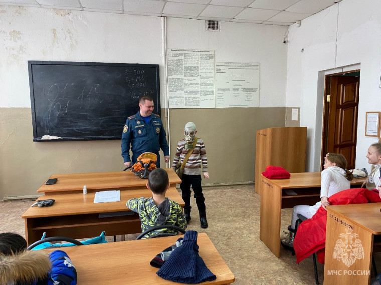 В ПСЧ-46 г. Пучеж прошли занятия для детей!. В ПСЧ-46 г. Пучеж прошли занятия для детей!.